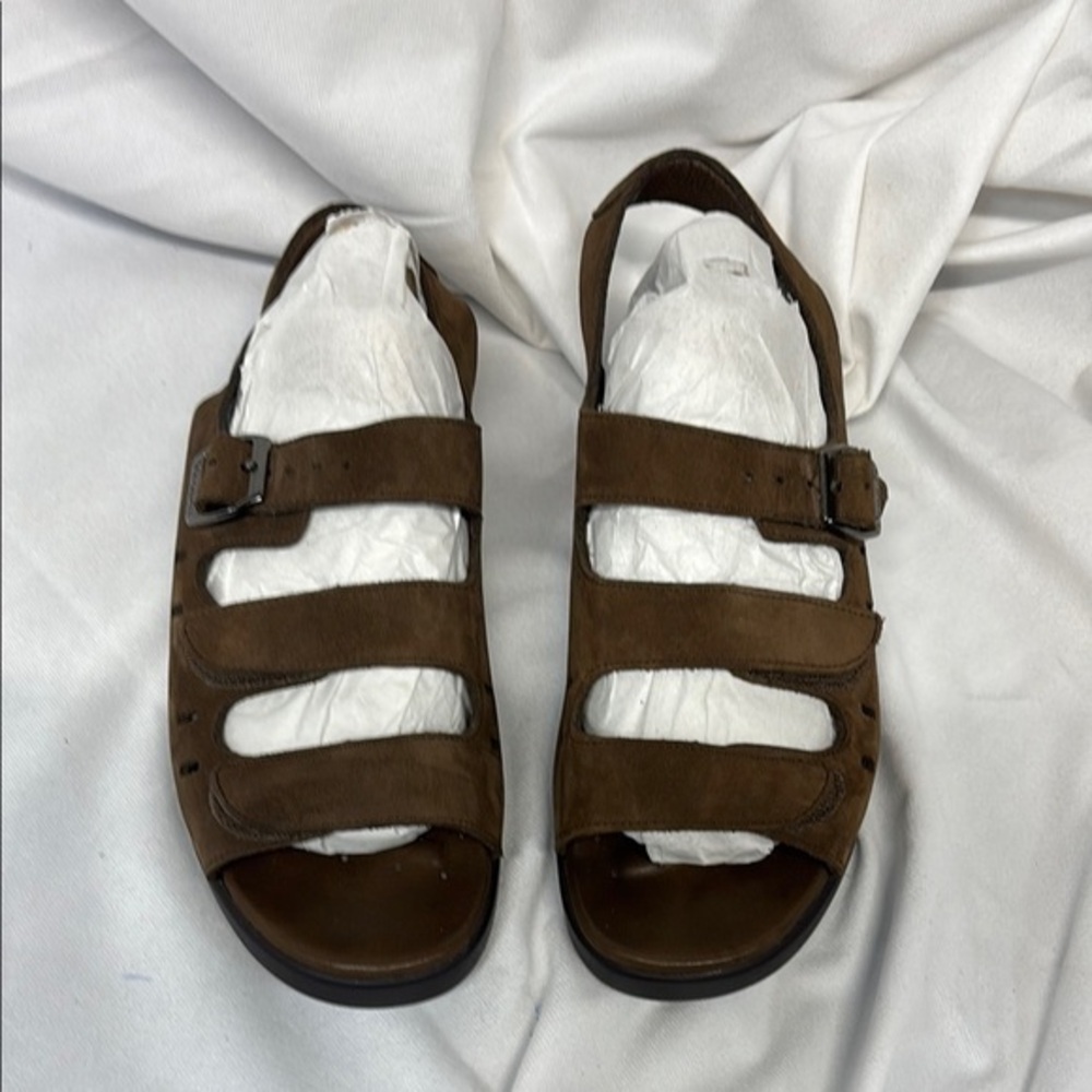 Propet breeze walker leather air cell cushion adjustable  Sandals size 8 1/2